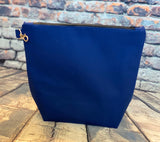 Outlander embroidered zipper bag