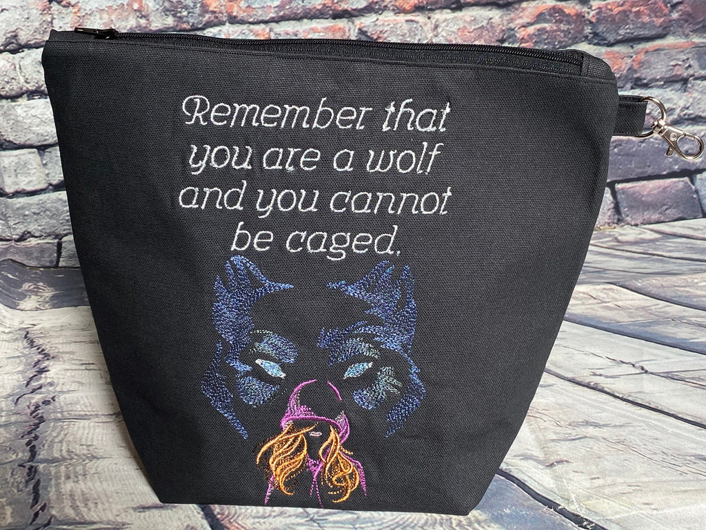 ACOTAR you are a wolf embroidered bag – Lila Styles