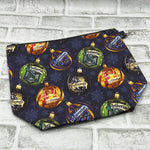 House ornaments navy blue posters wedge bag